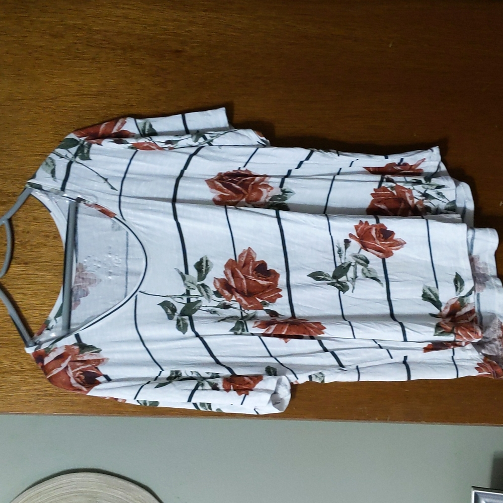 Maurice's top